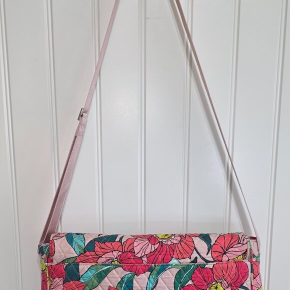 🌸 Vera Bradley Floral Business Bag — Pink Power & Function! 🌸 - Picture 3 of 15